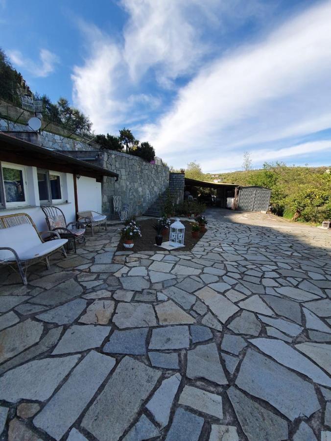 Вилла Casa Intera Indipendente Con Giardino Privato Империя Экстерьер фото